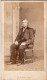 Photo CDV D'un Homme   élégant Posant Dans Un Studio Photo A  Dieppe - Old (before 1900)