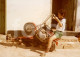 1973 ORIGINAL AMATEUR PHOTO FOTO MONKEY BIKE JAPANESE MOTORCYCLE MOZAMBIQUE MOÇAMBIQUE AFRICA AFRIQUE AT308 - Cyclisme