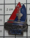 1818c Pin's Pins / Beau Et Rare / SPORTS / AMERICA'S CUP 92  BATEAU VOILIER AT&T - Zeilen
