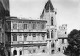 30 UZES La Façade Du Chateau  (scan R/V) 24 \PC1206 - Uzès