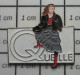 912B  Pin's Pins / Beau Et Rare /  MARQUES / CATALOGUE QUELLE ROUSSE STYLE WESTERN - Trademarks