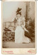 PAU  ( 64 ) - PHOTOGRAPHIE C D V  De J. CALLIZO à Pau - Jeune Femme  (   Chapeau D'époque ) - VOIR SCANS - Anciennes (Av. 1900)