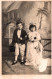 CHROMO A ST JACQUES NOUVEAUTES A. LAMARE A LILLE COUPLE D'ENFANTS EN COSTUMES DE MARIES - Other & Unclassified