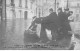 PARIS - La Crue De La Seine - Janvier 1910 - Service De Bachotage De La Rue De Lille - Carte Photo - état - Inondations De 1910