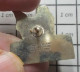 1818B  Pin's Pins / Beau Et Rare / BOISSONS / BOUTEILLE DE CHAMPAGNE DANS UN SEAU A GLACE - Dranken