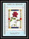 Delcampe - 0006/ Umm Al Qiwain Deluxe Blocs ** MNH Michel N° 1434 / 1449 Fleurs (plants - Flowers) Roses Tirage Bleu - Umm Al-Qiwain