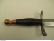 Dague  - Poignard - Couteau - D'origine Long. Total 32 Cm  Lame  De 19,5  Cm - Poignée En Rondelles De Cuir - Knives/Swords