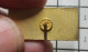 1818c Pin's Pins / Beau Et Rare / MARQUES / LE CAÏMAN Il Croque Odile ? - Trademarks