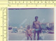 REAL PHOTO Beach Man & Boy, Father And Son,  Plage Homme Et Garçon ORIGINAL SNAPSHOT - Personas Anónimos