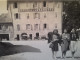 PHOTO 3 FEMMES  DEVANT L'HOTEL DE LA GENETTE A LA ROCHE SUR FORON - Orte