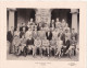 PHOTO. RENNES (35). LYCEE DE GARCONS. PHOTO DE CLASSE PHILOSOPHIE ANNEE 1952- 53. TENUE. MODE. FORMAT 26 X 20 Cm. - Personnes Anonymes