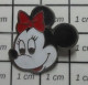 912c Pin's Pins / Beau Et Rare / THEME : DISNEY / TETE DE MINNIE - Disney