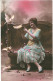 CPA Carte Postale  Belgique Fantaisie Une Jeune Femme Avec Des Colombes 1921  VM80698 - Femmes
