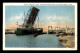 ETATS-UNIS - CORPUS CHRISTI - BASCULE BRIDGE LIFTED STEAMER ENTERING PORT - Autres & Non Classés