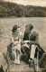 Ansichtskarte  Liebe Liebespaar Mann Und Frau Im Ruderboot 1950 - Couples