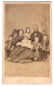 Fotografie L. Müller, Hannover, Portrait Familie Mit Fünf Kindern In Biedermeierkleidung, Mutterglück  - Anonymous Persons