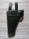 UN HOLSTER DE CEINTURE - Equipement