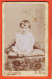 01153 / ⭐ Photo CDV LA MURE 38-Isere 1900s ◉ Photographie MAFFER 41 Rue CALEMARD ◉ Bébé Fille Assise Sur Un Canapé - Anonieme Personen