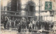 SAINT-NAZAIRE - Carte-Photo D'un Groupe D'ouvriers Dans Une Usine - Photographe " E. DORE " 11 Rue Du Prieuré - Saint Nazaire