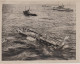 PHOTO PRESSE LE DUGUAI TROUIN COULE LA FIN D'UN VIEUX NAVIRE DECEMBRE 1949 FORMAT 16 X 13  CMS - Bateaux