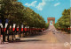 PARIS - L'avenue Des Champs-Elysées Et L'arc De Triomphe De L'Etoile - Champs-Elysées