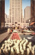 71992886 New_York_City Rockefeller Center Garden Plaza - Sonstige & Ohne Zuordnung