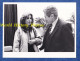 Photo D'un Rassemblement Politique à Identifier - Gisèle HALIMI ? & Roger LERAY - Vers 1985 - Avocat Avocate Femme Homme - Berühmtheiten