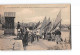 LES SABLES D'OLONNE - L'Arrivée Des Bateaux Sardiniers En Face La Poissonnerie - Très Bon état - Sables D'Olonne