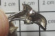 1818B Pins Pin's / Rare & Belle Qualité THEME ANIMAUX / METAL ARGENT EN RELIEF DAUPHIN SAUTANT - Animali