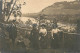 13018189 Ennetbaden Familienfoto Gruppenbild Spaziergang Am Fluss Ennetbaden - Sonstige & Ohne Zuordnung