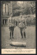 AK Blindgänger Im Garten Der Villa De Saintignon  - Guerra 1914-18