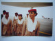 Avion / Airplane / EMIRATES / Boeing 777-300 / Air Hostess - 1946-....: Era Moderna