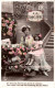 O8 - Carte Postale Fantaisie - Femme Et Petite Fille - Fleurs - A La Bonne Année - Donne