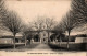 N°2532 W -cpa Dun Sur Auron -école De Garçons- - Dun-sur-Auron