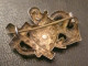 Broche Religieuse Argent Et Or Début XXe "Sainte Marie / Les Trois Vertues" Religious Brooch - Godsdienst & Esoterisme