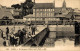 CAEN UN GROUPE DE PECHEURS SUR LE PONT - Caen