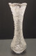 -JOLI ANCIEN VASE CRISTAL De BOHÊME JOLI Décor Taillé étoiles  COLLECTION      E - Vasi