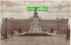 R417286 London. Queen Victoria Memorial And Buckingham Palace - Other & Unclassified