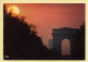 Coucher De Soleil : Crépuscule Sur L'Arc De Triomphe / Paris (voir Scan Recto/verso) - Contraluz