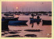 Coucher De Soleil : Derniers Reflets De Soleil Sur Le Fond Du Port / Bateaux / Barques (animée) (voir Scan Recto/verso) - Hold To Light