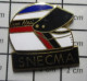 912c Pin's Pins / Rare Et De Belle Qualité !!! SPORTS / CASQUE PILOTE F1 JEAN ALESI Où ça ? SNECMA - Car Racing - F1