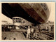 13292909 - Haltemannschaften An Den Haltetauen Des Luftschiffes D-LZ127 Graf Zeppelin Verlag Spemann - Zeppeline