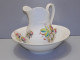 Delcampe - - JOLI SERVICE DE TOILETTE PORCELAINE LOUIS PHILIPPE BROC & CUVETTE FLEURIS    E - Andere & Zonder Classificatie