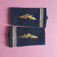 Fourreau Epaulettes Avec Insignes Métal - Grade D'Adjudant  Armée De L'Air - Aviation