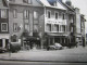 CP 60 Oise BRETEUIL Sur NOYE  -  Le Garage Statin Essence  MIMARD Place De L'hôtel De Ville  Voitures Peugeot 1950 - Breteuil