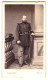 Fotografie J. Ganz, Zürich, Schweizer Soldat In Uniform Rgt. 2 Mit Epauletten Und Hut  - War, Military