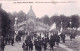 56 - Morbihan - SAINTE ANNE D AURAY  - Defilé Des Pelerinages Avec Leurs Drapeaux Et Bannieres A La Scala Sancta - Sainte Anne D'Auray