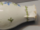 Delcampe - -ANCIEN PETIT PICHET TERRE CUITE EMAILLEE XVIIIe Avec Couvercle Peint FLEURS    E - Andere & Zonder Classificatie