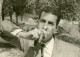 50s ORIGINAL FOTO AMATEUR PHOTO SMOKING MAN HOMME FUMEUR CIGAR Gay Int AT282 - Anonymous Persons