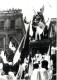 Photo 1962 - ALGER - Statue Du Maréchal Bugeaud Sous Les Drapeaux Algérie Guerre - Krieg, Militär